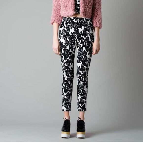 Lucca Couture BLACK ROSE KNIT PANTS Size Small - Picture 9 of 10